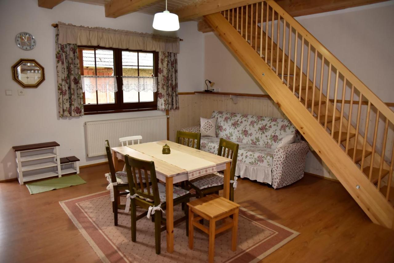 Apartamento Selsky Dvur Kájov Exterior foto